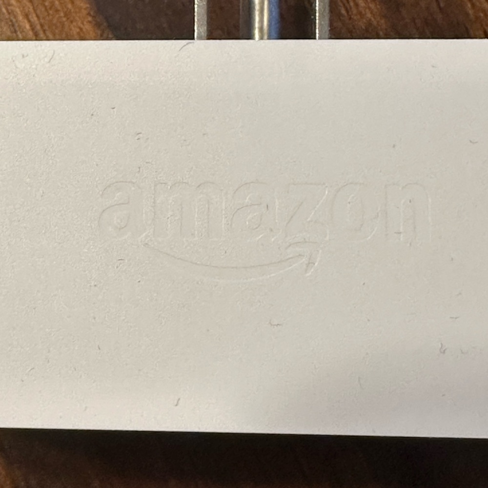 Amazon Smart Plug - Picture 3 of 3